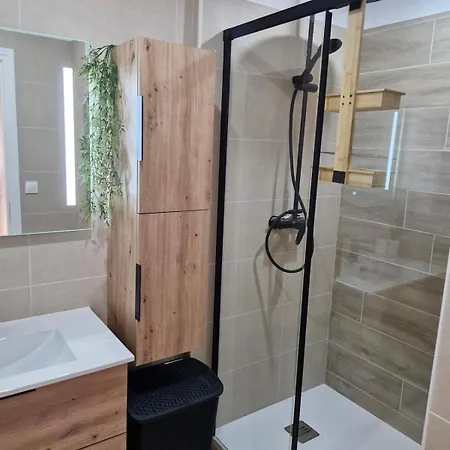 Studio Entierement Renove A 200 Metres Des Plages Apartment